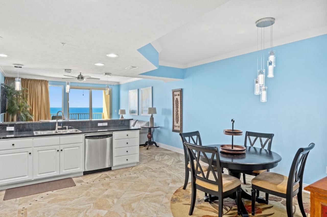 Apartment Treasure Island 1506
